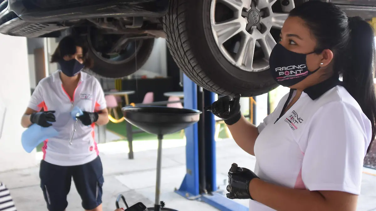 211014_MUJERES_MECANICAS_FR (6)