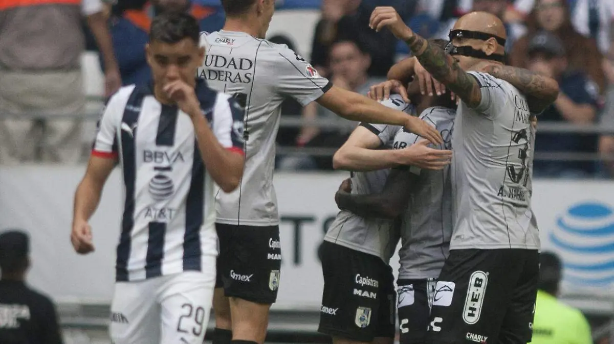 GALLOS