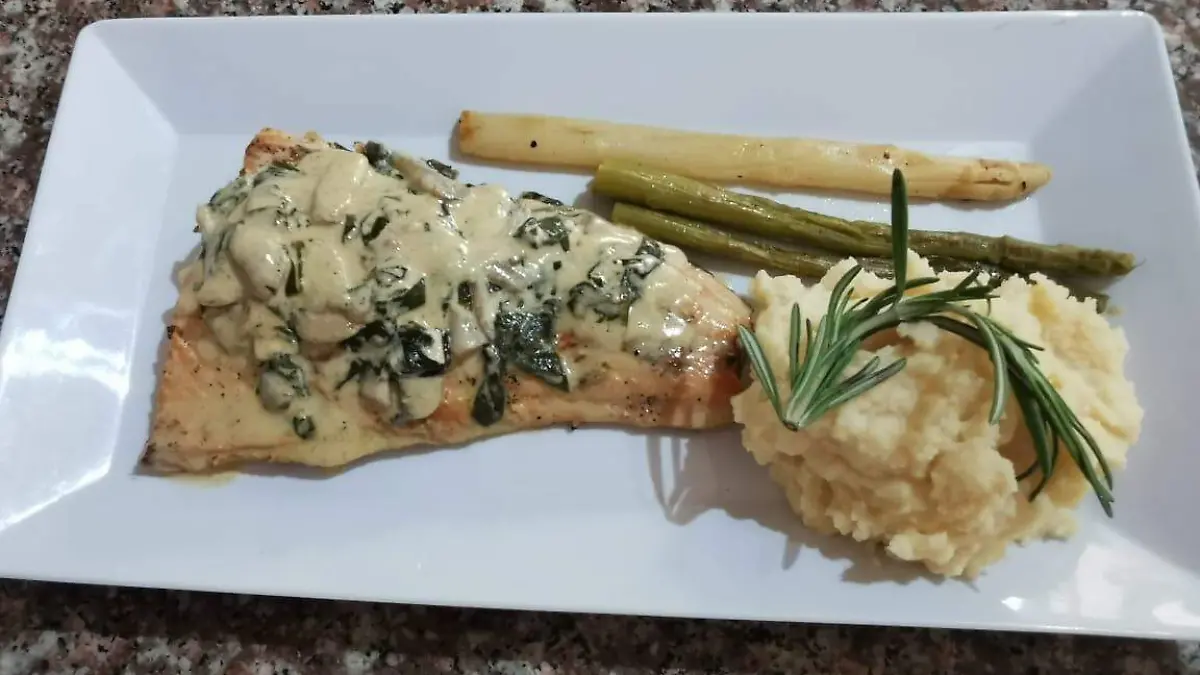 salmon y espinacas (3)