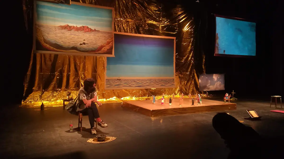 1. Tiburón del Grupo Lagartijas Tiradas al Sol de CDMX