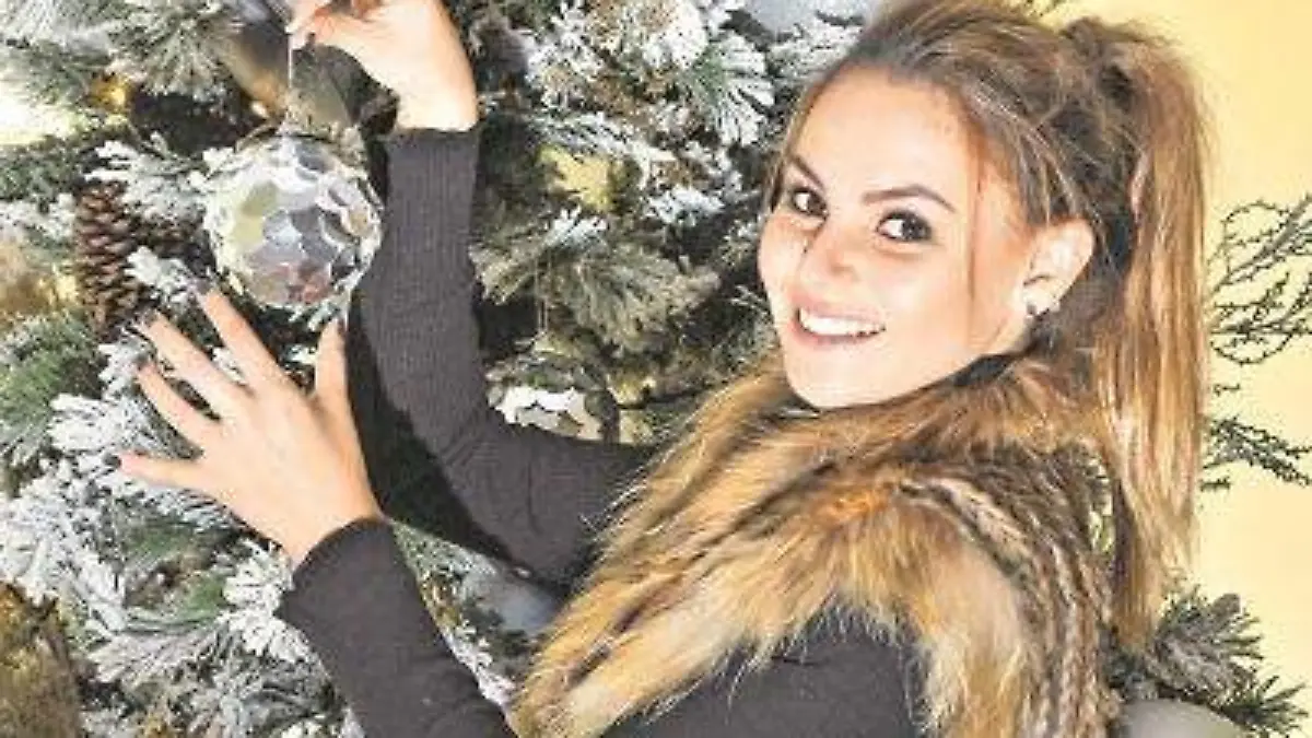 201218_REINA_NAVIDAD_FR (9)_CMYK