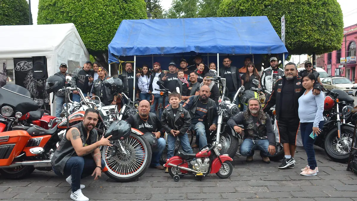 30 04 COMODIN ESPECTACULAR