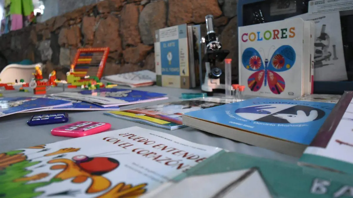 dffadd0b-c05d-443b-a1f8-8fbde53ba9ae