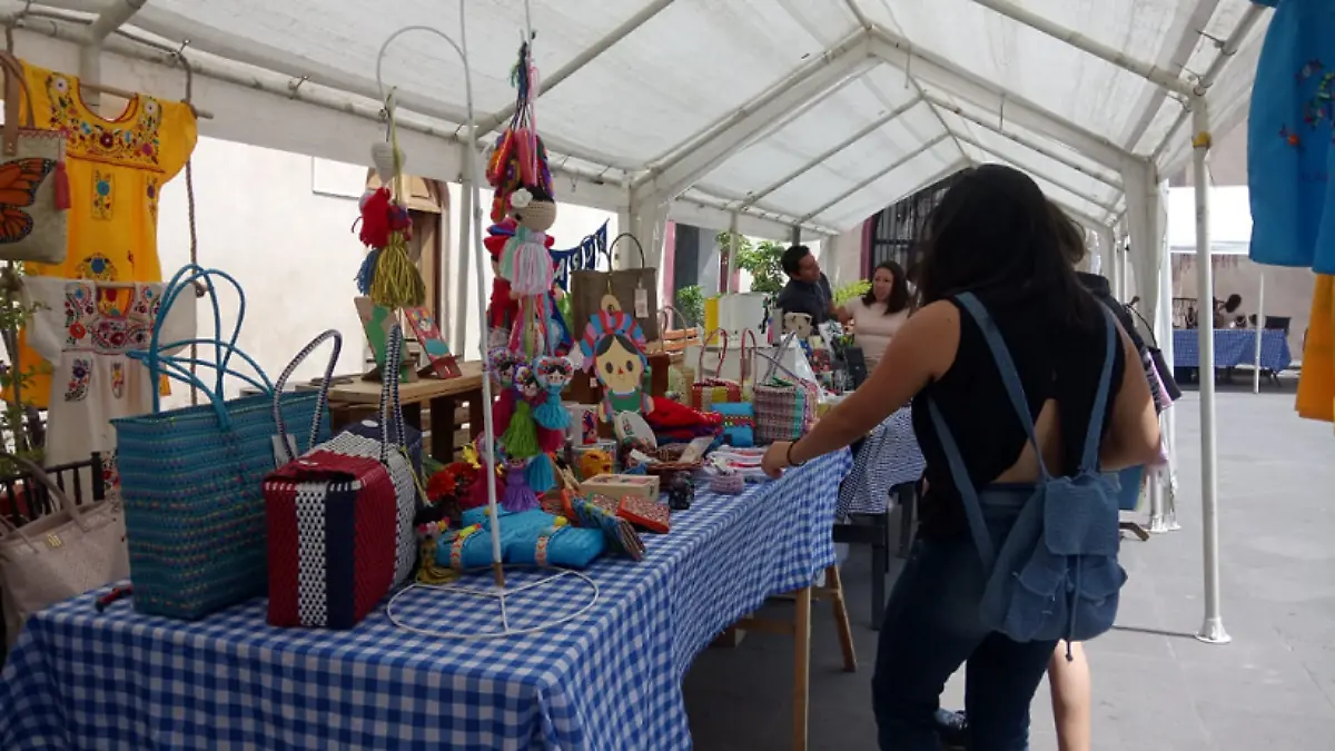 Joven emprendedora impulsa campaña para decir No al Regateo. Foto Monsetrrat García