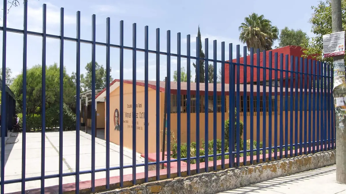 A principios de junio ocurrió el último robo a la primaria de la comunidad de Ignacio Pérez.  Foto César Ortiz.