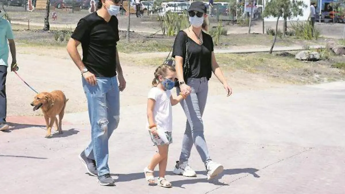 MINI ZOOO_GRAN RESERVA_28_CMYK