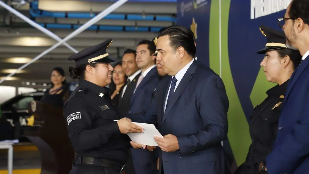 reconocimiento policías