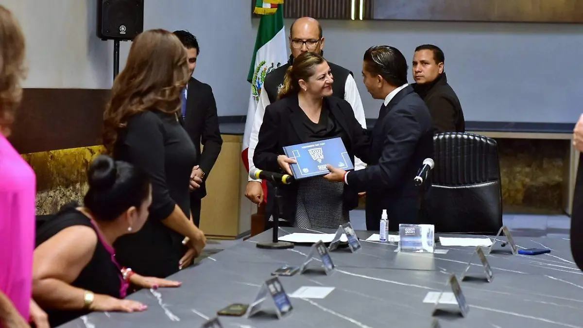 Informe Roberto Sosa