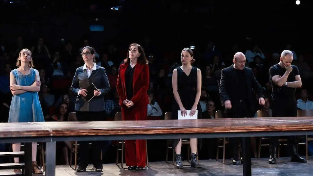 3. La Orestiada de Robert Icke, dirigida por Lorena Maza