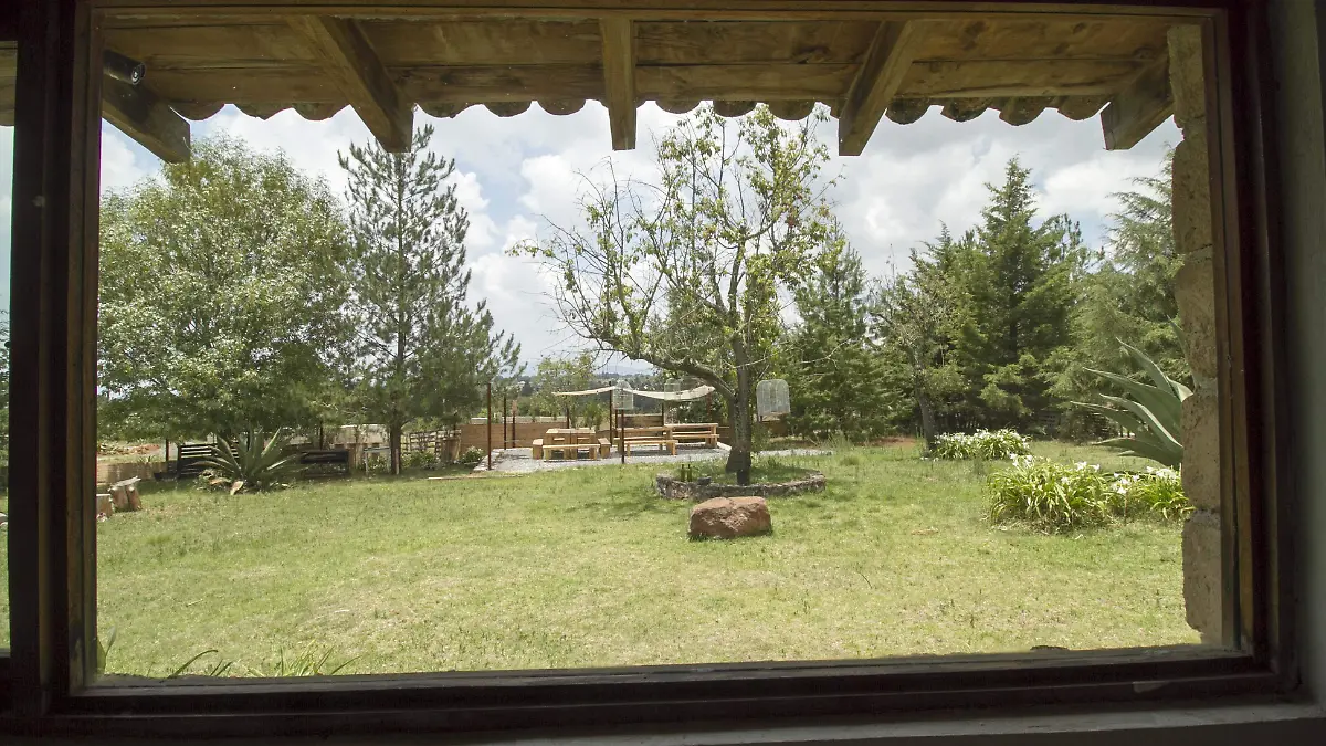 Muchas familias optan por acampar en este lugar.  Foto César Ortiz.