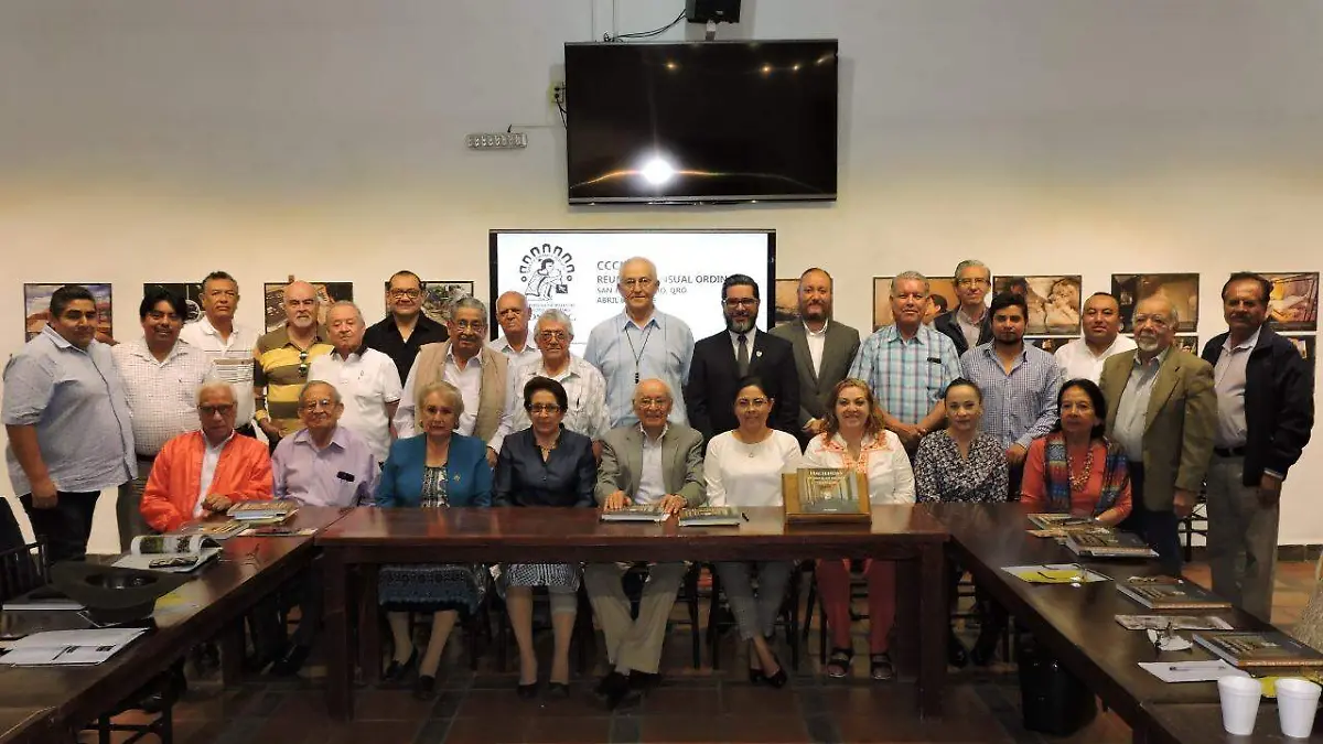 SOC-CRONISTAS