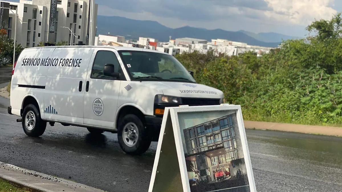 Albañil muere el caer de construcción