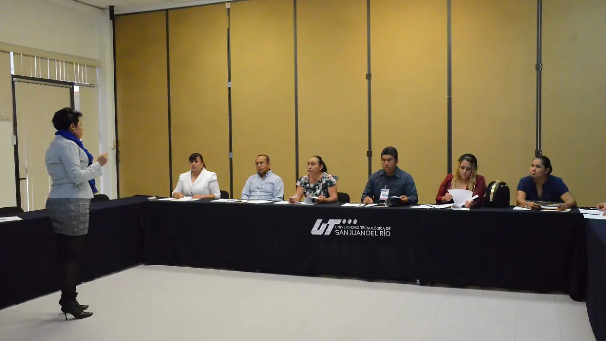 DOCENTES