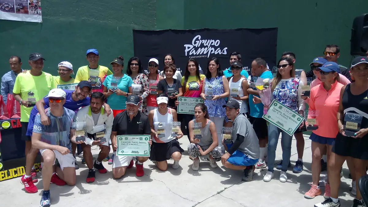 LOS CAMPEONES