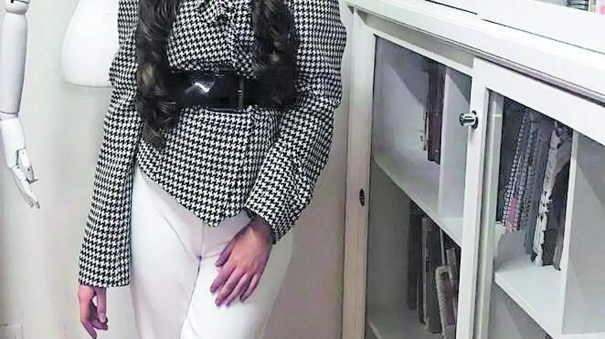 ANGELICA PESQUERA  (2)_CMYK