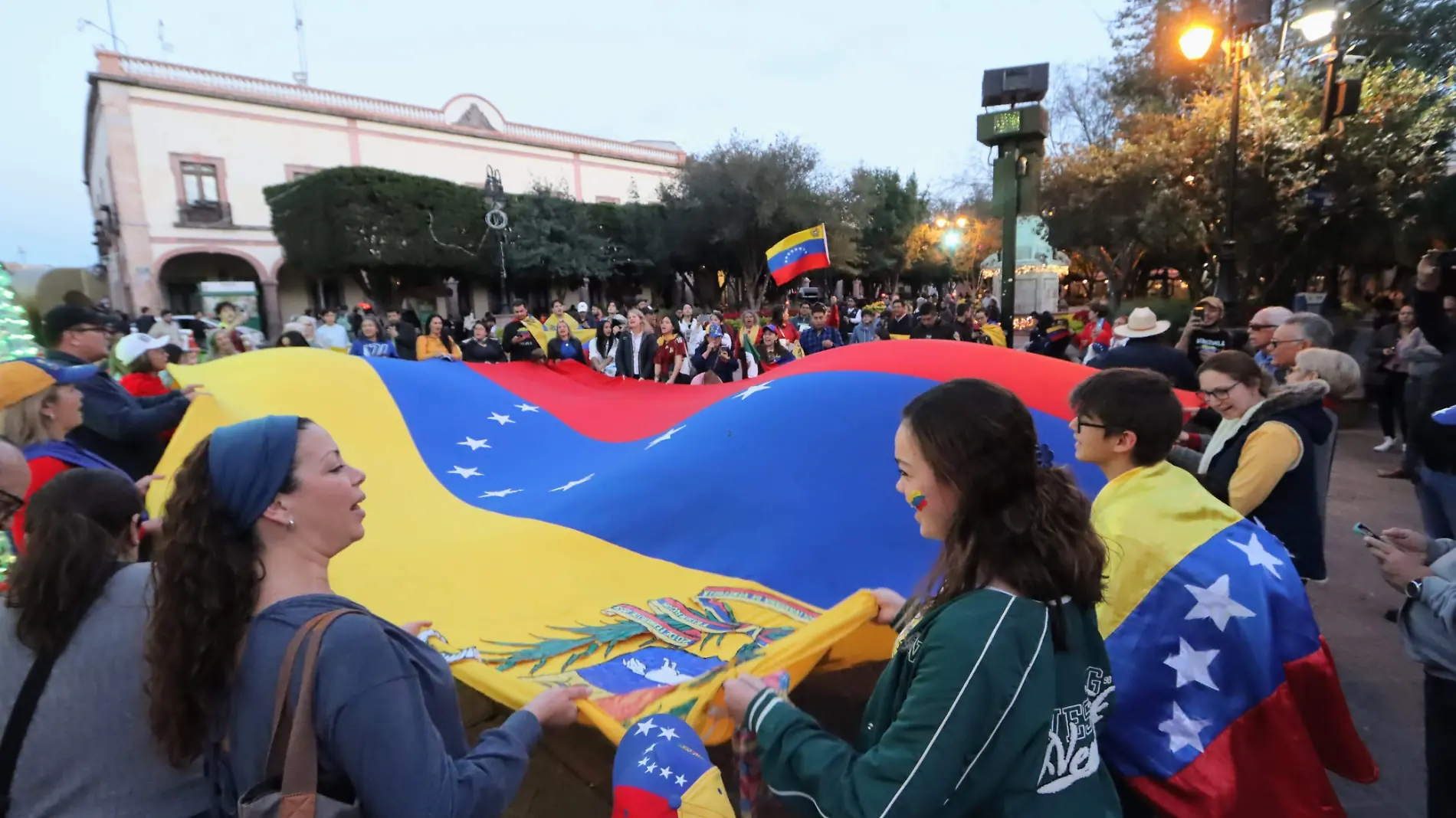 VENEZOLANOS