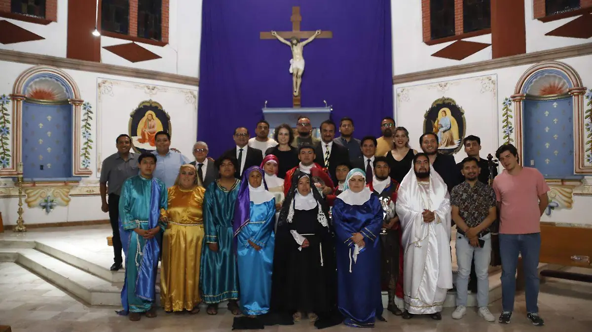 SOCIALES EL ROMANCERO