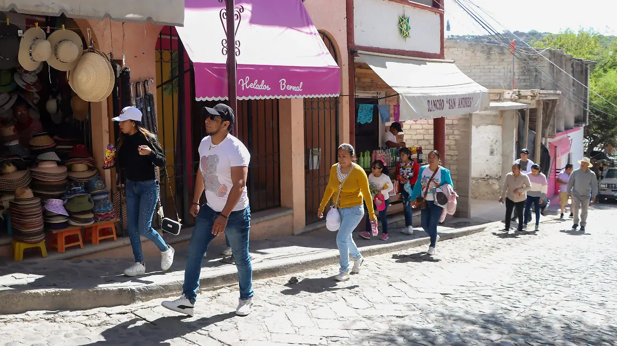 250316_COMERCIO BERNAL_IS-17