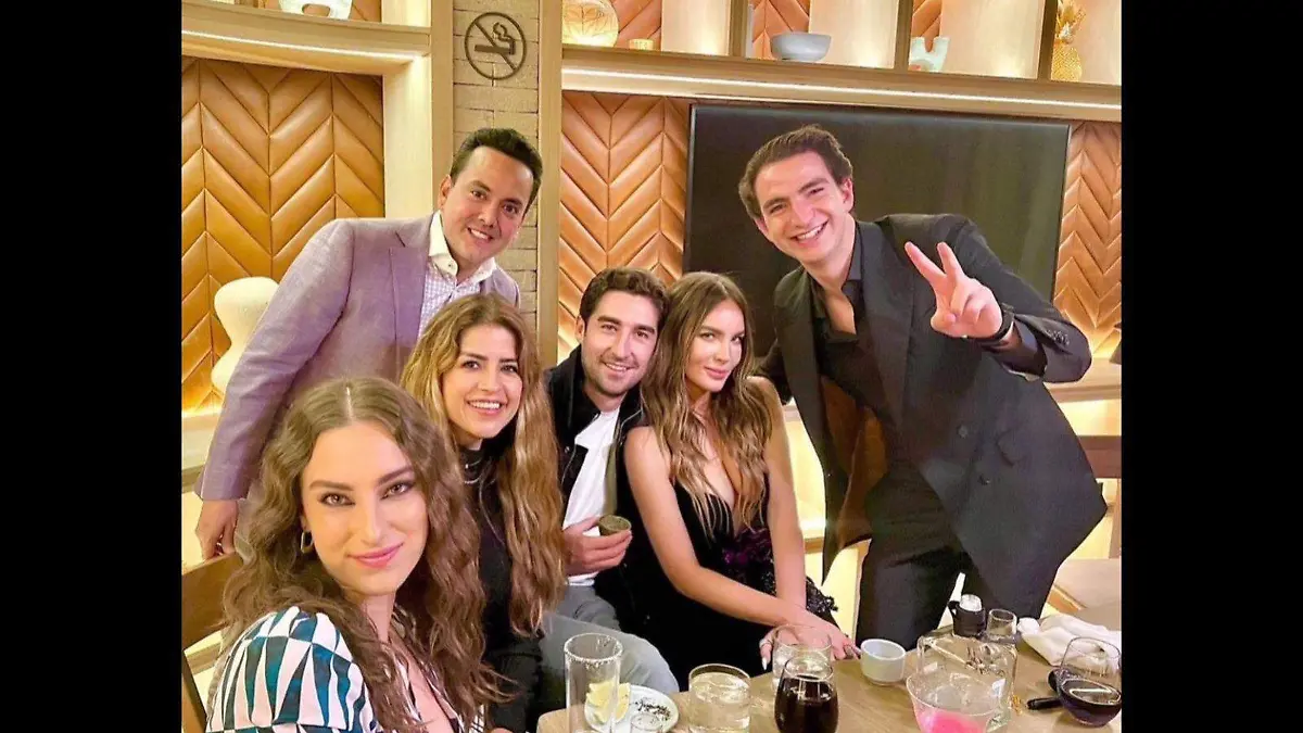 Belinda y palacio de Hierro