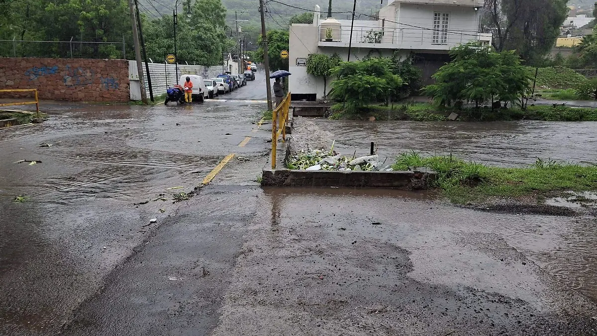 la cañada creciente del Río