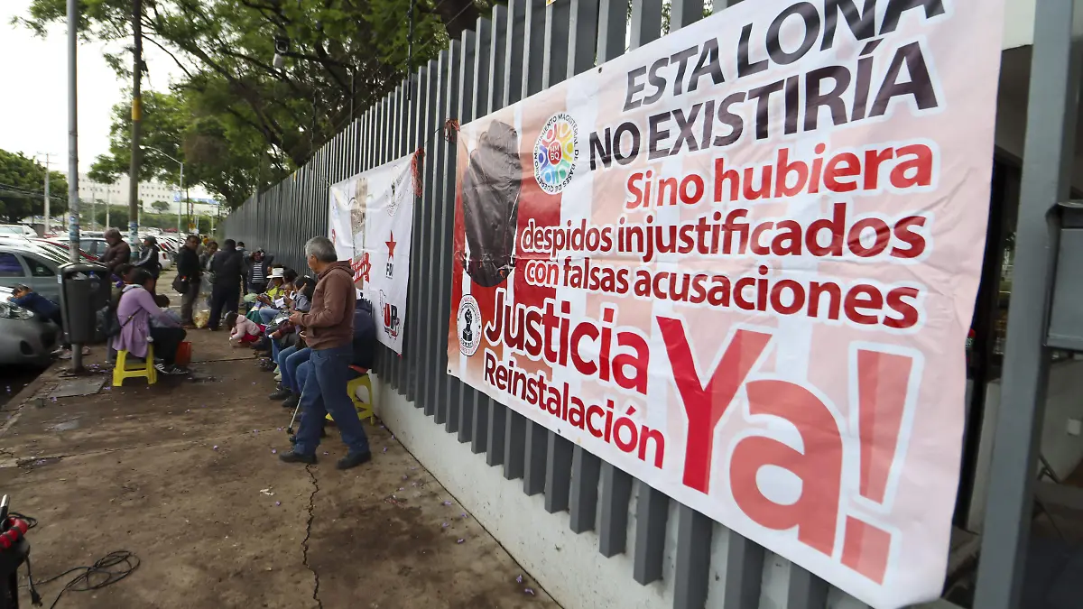 FUNCIONARIO ASEGURO