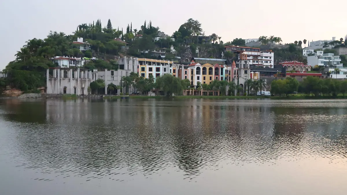 1A HA_PRESA PLAZA NAUTICA 2