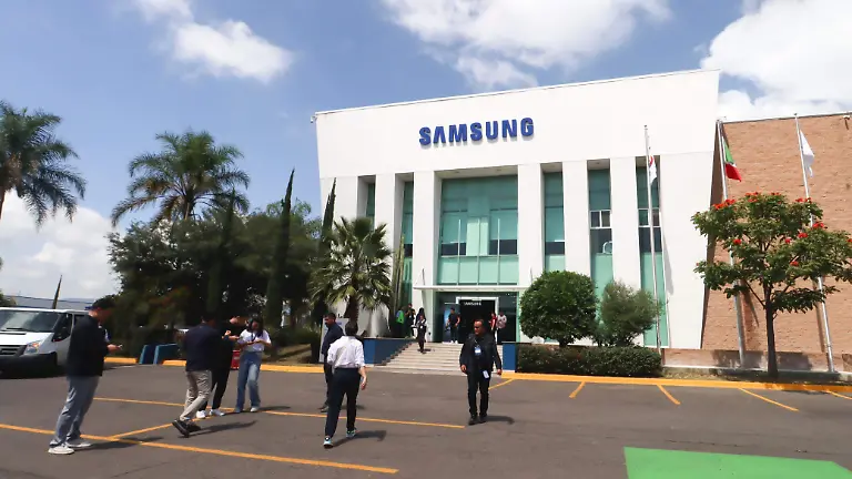 21f773ac-09dc-46d0-ac01-10d3c020bf2b