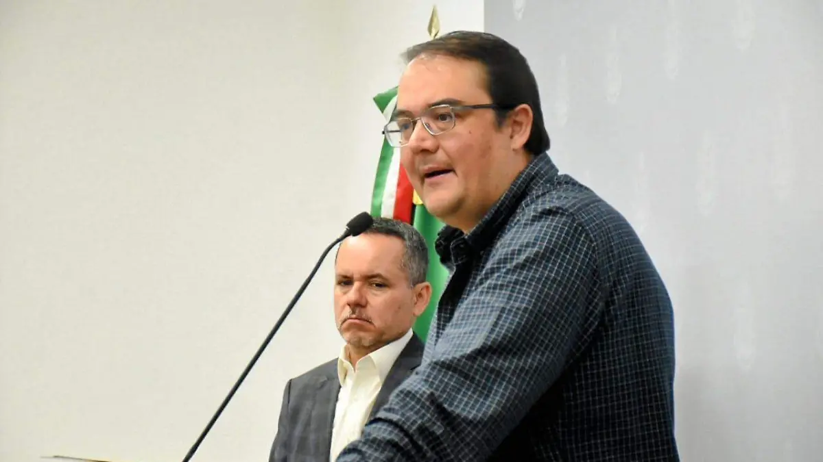 Memo Vega quiere regular cobro de prestamos