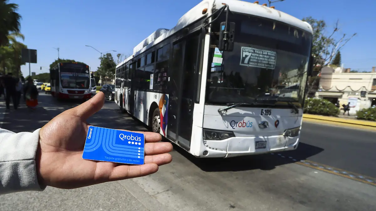 230207_QROBUS TARJETA _HA_2