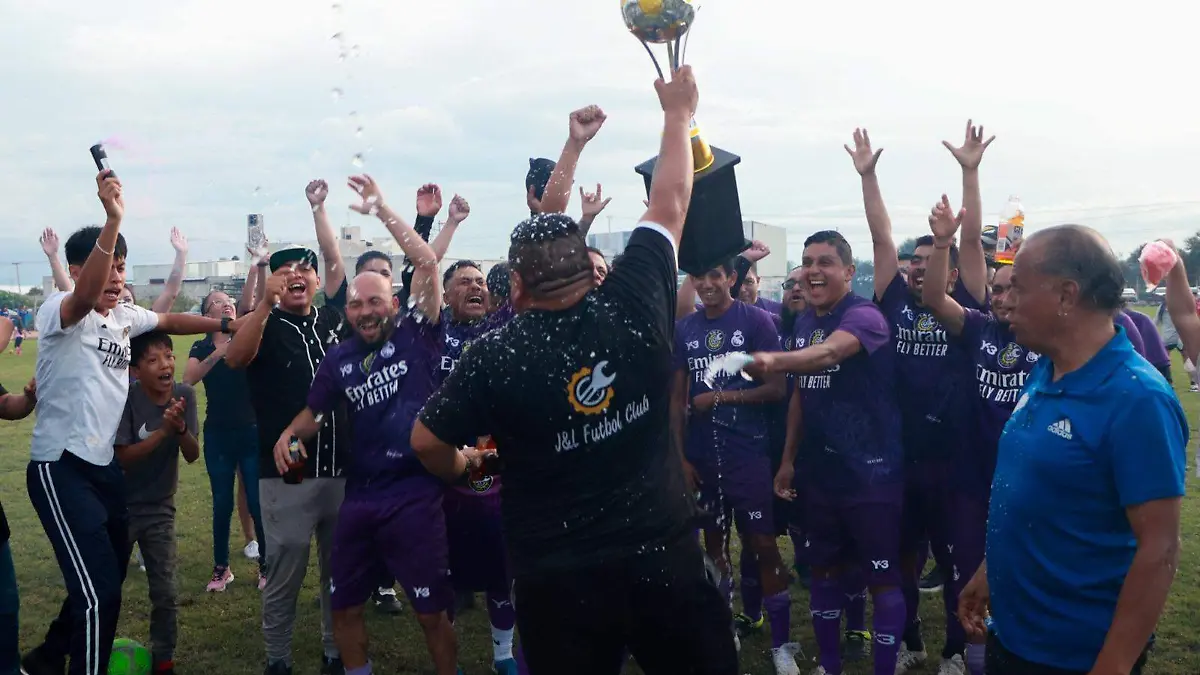 Tricampeones Burócrata 