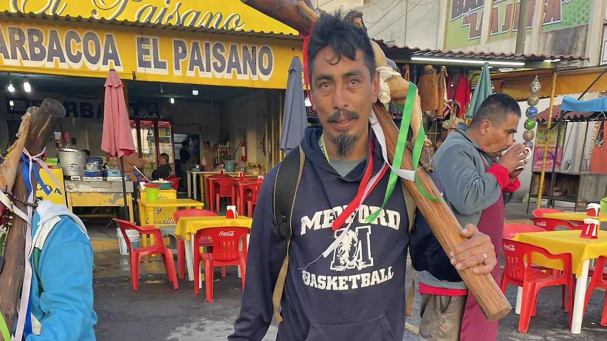 Hector Hugo y su perro peregrinos