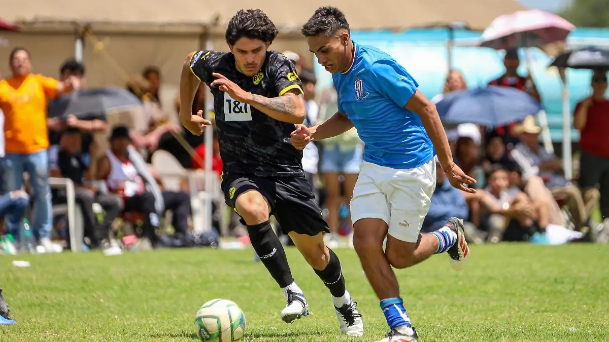 Duelos finales Burócrata Bancaria 