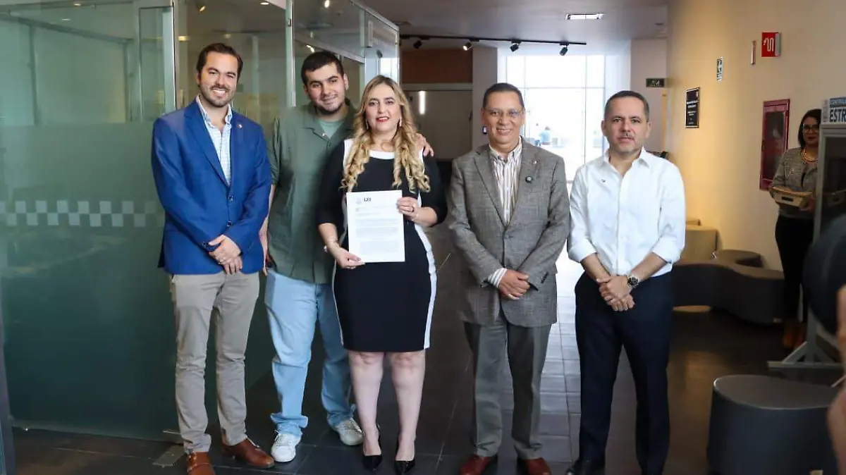 Iniciativa estacionado