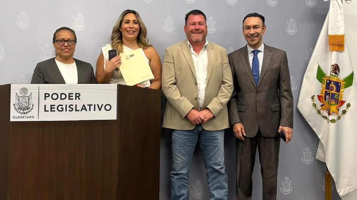Los legisladores de