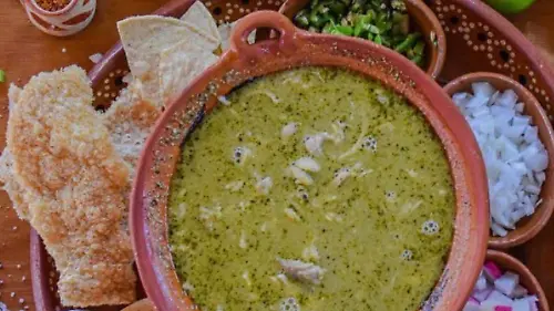 Pozole estilo Guerrero 