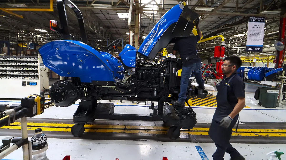 250911_FABRICA NEW HOLLAND_TRACTOR_INDUSTRIA__HA_18
