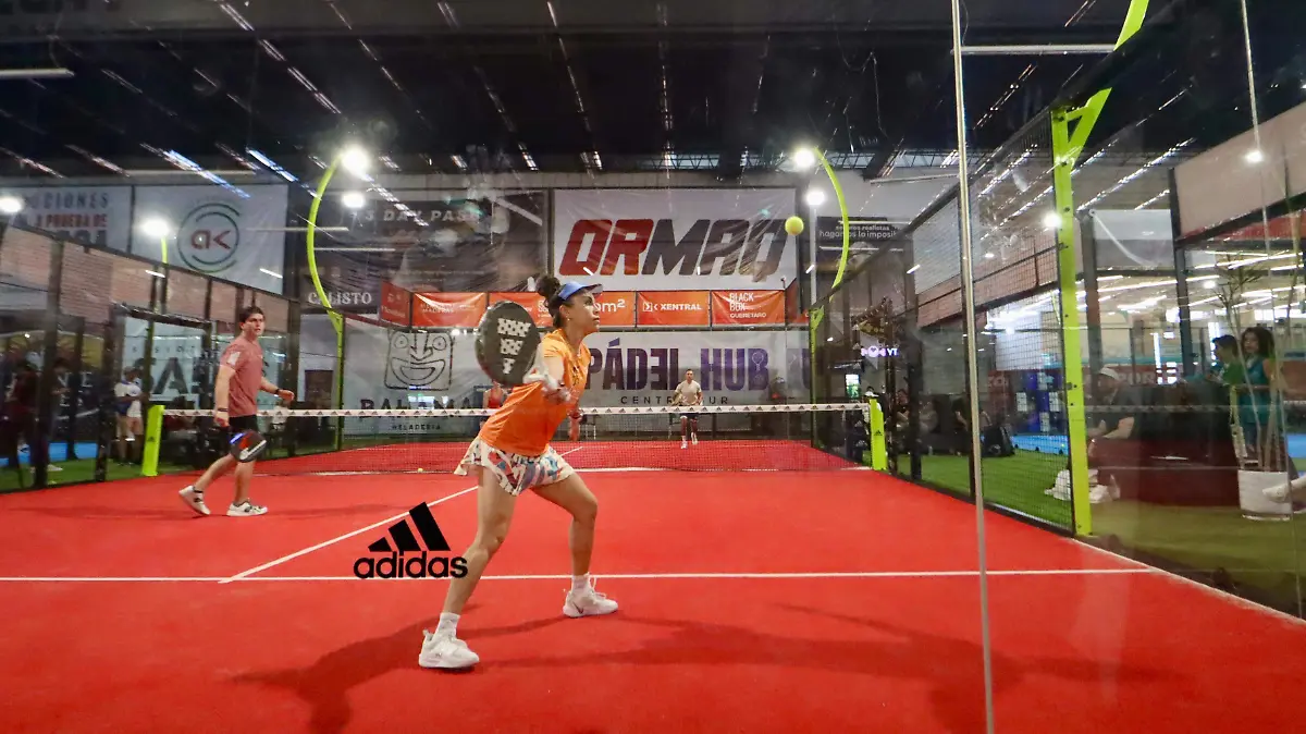 Primer torneo de Pádel en el que participa Longoria