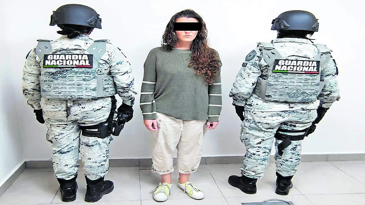 detenida_CMYK