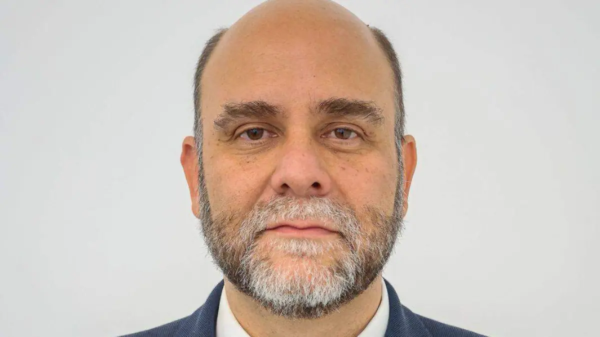 FRANCISCO MACÍAS