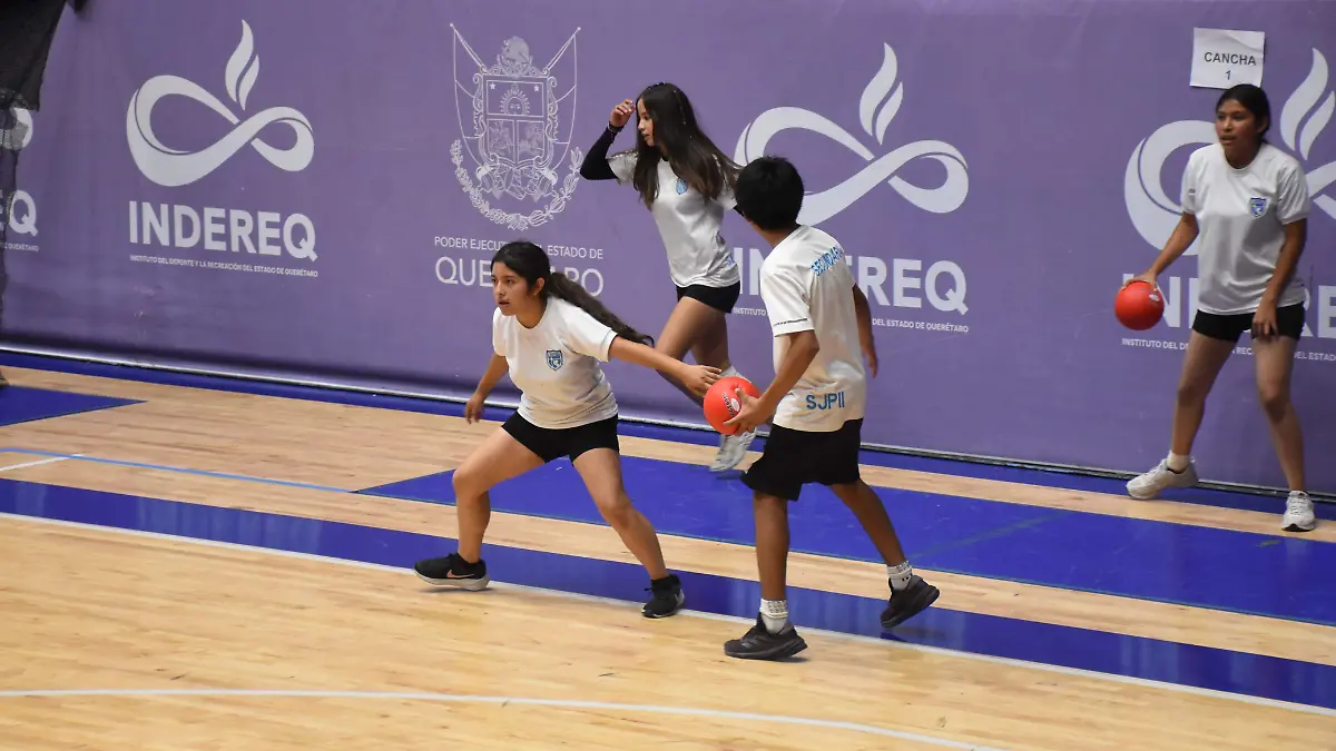 Encuentros emocionantes en la Copa Querétaro 2025 de Dodgeball 