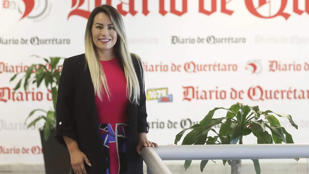 MAYELA PORTOS