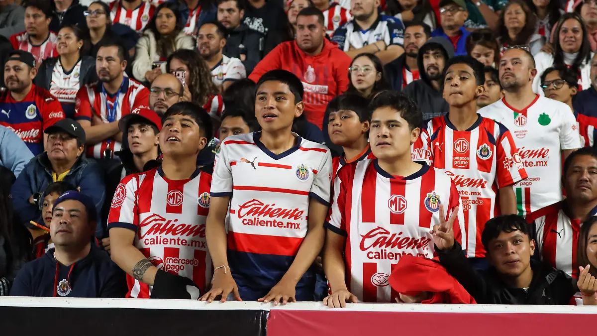 La afición fue mayoritaria de los tapatíos 