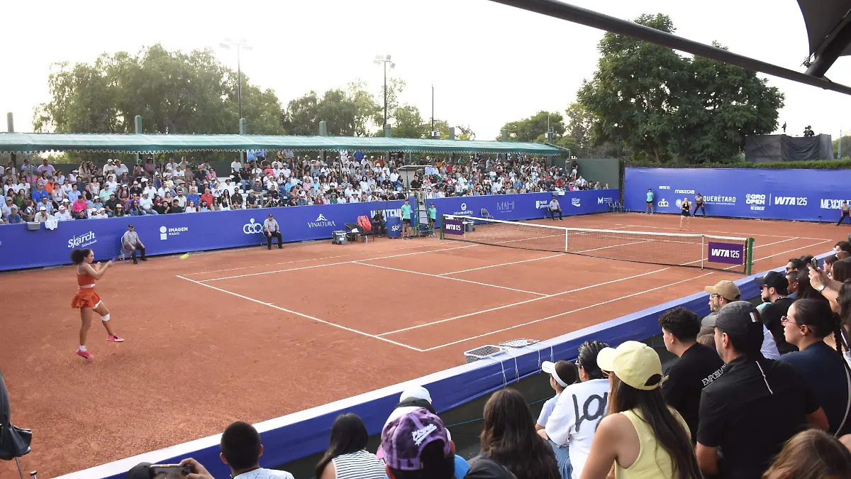 Estadio lleno en la final de singles del Querétaro Open WTA 125