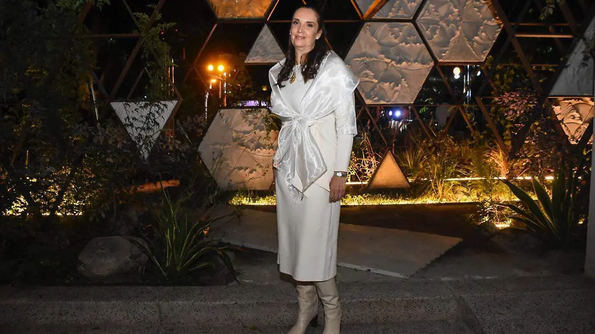 a214a354-2062-42c3-ab8e-0560a915b364