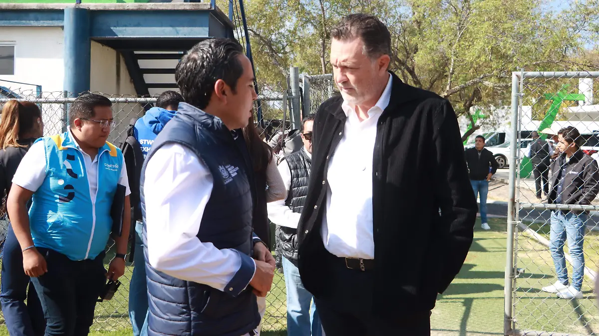 251203_AQUI CONTIGO_MC (2)