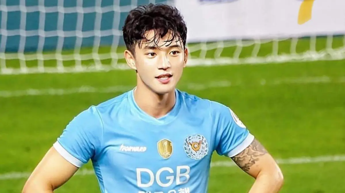 acc92f90-bbdd-490a-97e7-d20d25c86c67