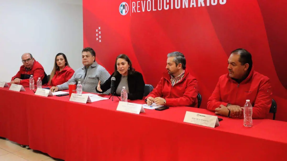 ABIGAIL ARREDONDO Y PRI