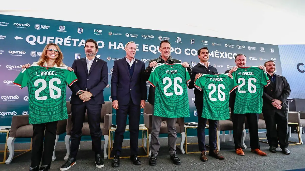 Autoridades de la Femexfut y del gobierno estatal, confirmaron el juego de México 