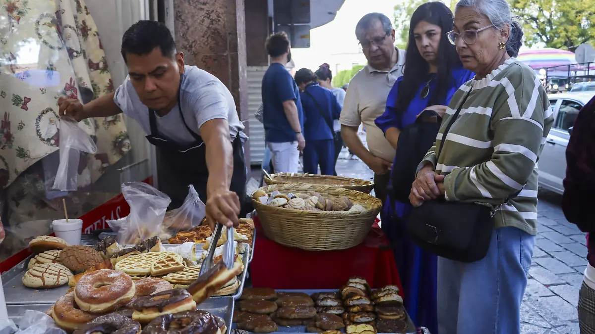 251227_LA MIRADA PAN MINI_HA