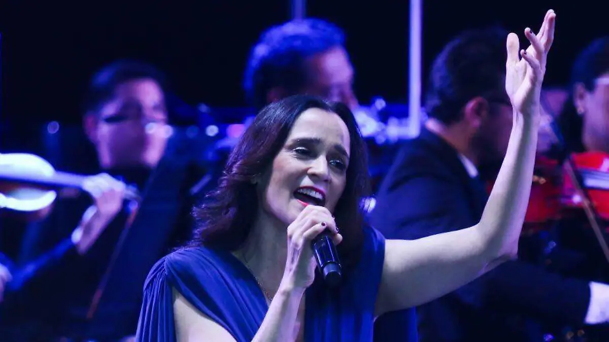 1053474_Julieta Venegas FIC 53_impreso